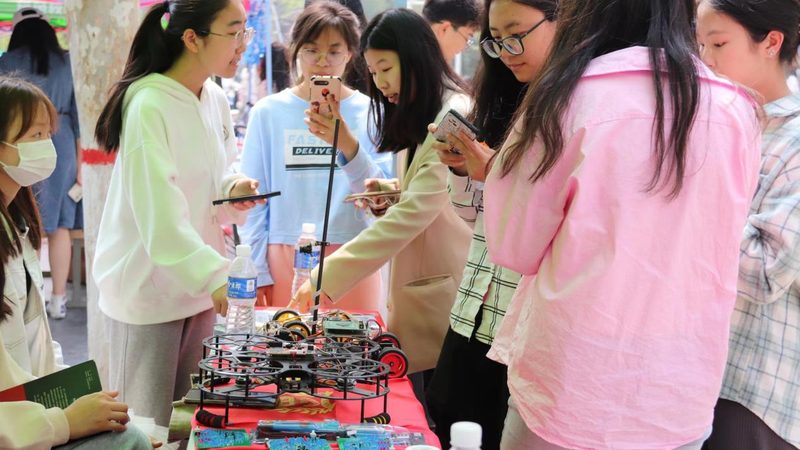 信息化建设与数字化转型：本质区别与路径解析